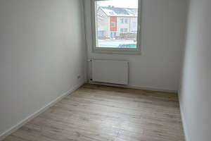 Schöne renovierte 3,0 Zimmer Wohnung mit kleinem Balkon – Kastanienweg 17, 38448 Vorsfelde, Wolfsburg – Vorschaubild 4