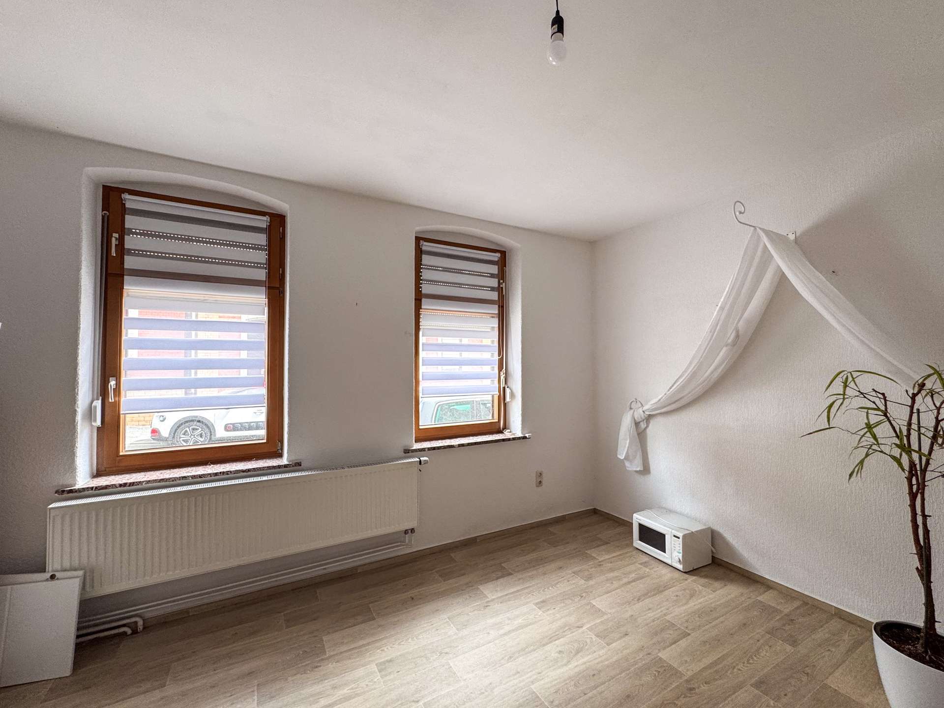 Immobilie in Pausa-Mühltroff - 88,9 m² Wohnfläche voller Charakter – Reihenhaus mit Garten in Pausa - Bild 5