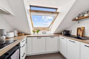 Traumhafte Eigentumswohnung mit Balkon – Die vollständige Adresse der Immobilie erhältst du vom Anbieter., 22525 Stellingen, Hamburg – Vorschaubild 3