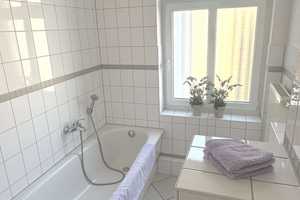 TOLLE HELLE 3 ZI-AB-WHG. MIT LOGGIA, WASSER -& ALTSTADT-SCHLOSS BLICK – Berlin – Vorschaubild 3