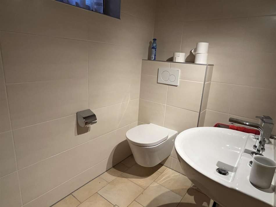 Gäste-WC Souterrain