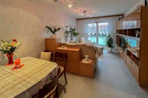 *Eigennutzung!* 4-Zi. inkl. Außenstellplatz, Tageslichtbad und Balkon  – Die vollständige Adresse der Immobilie erhältst du vom Anbieter., 1219 Leubnitz-Neuostra, Dresden – Vorschaubild 3