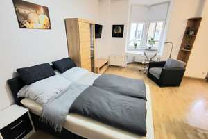 Möblierte 2-Zimmer-Wohnung – voll ausgestattet – Kurt-Beate-Straße 1, 99086 Johannesvorstadt, Erfurt – Vorschaubild 1