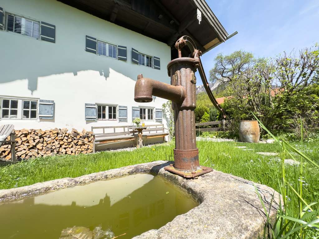 Immobilie in Nußdorf am Inn - Verkauf gegen Gebot – Einzigartiges denkmalgeschütztes Bauernhaus in idyllischer Lage - Bild 3