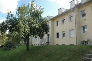 3-Zimmer Dachgeschosswohnung mit eigenem Gartenanteil
