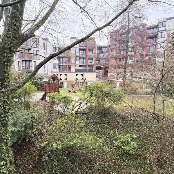 *** helle 4-Zimmer-Wohnung auf zwei Etagen - Balkon - Terrasse - Stellplatz - Vaalserquartier ***