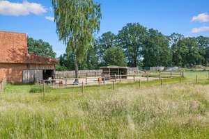 Raum für Mensch und Tier. Fachwerkromantik, Hofgefühl und Raum für ein Leben voller Freiheiten. – Die vollständige Adresse der Immobilie erhältst du vom Anbieter., 31535 Neustadt am Rübenberge – Vorschaubild 11