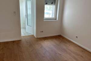 Direkt von Eigentümer Provision Frei Haus 4 Mieter in Großkrotzenburg zwischen Offenbach und Hanau – Louisenstraße 1, 63538 Großkrotzenburg – Vorschaubild 9