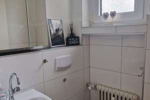 Schöne, geräumige 4-Zimmer-Wohnung in ruhiger Lage mit Blick ins Grüne – Kiefernweg 16, 44801 Wiemelhausen, Bochum – Vorschaubild 8