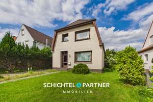 Huchting | Freistehendes Zweifamilienhaus mit großem Grundstück – Die vollständige Adresse der Immobilie erhältst du vom Anbieter., 28259 Sodenmatt, Bremen – Vorschaubild 3