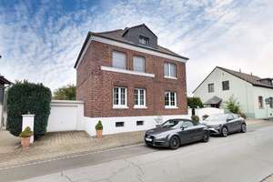 Freistehendes Einfamilienhaus mit historischem Charme – Die vollständige Adresse der Immobilie erhältst du vom Anbieter., 47199 Baerl, Duisburg – Vorschaubild 2