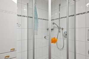 Großzügige 3,5‑Zimmer‑Wohnung mit Terrasse, Ausblick & Garage am Waldrand – Die vollständige Adresse der Immobilie erhältst du vom Anbieter., 75378 Bad Liebenzell – Vorschaubild 7