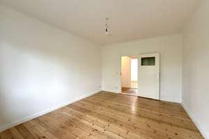 Traumhafte 2,5 Zimmerwohnung mit Balkon und Tageslichtbad – Holzmannstraße 4, 12099 Tempelhof, Berlin – Vorschaubild 6