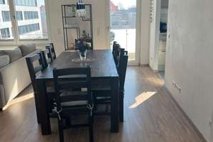 Helle Wohnung mit vier Zimmern, sonnigem Balkon und EBK – An der Radrennbahn 7, 68167 Neckarstadt-Ost/Wohlgelegen, Mannheim – Vorschaubild 2