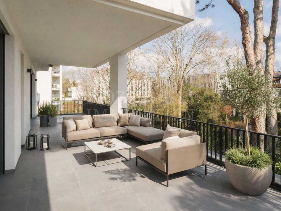 Terrasse - KI-Staging