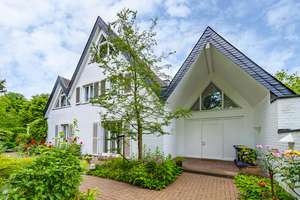 Klassische Eleganz in Bestlage – Exklusives Villenanwesen im Bunten Garten
