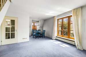 Altstadtflair trifft Potenzial – Maisonettewohnung mit ausgebautem Dachspitz – Ulrichsgasse 9b, 86150 Lechviertel, östl. Ulrichsviertel, Augsburg – Vorschaubild 4