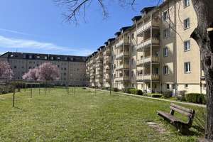 Wohlfühl-Apartment am Schlossteich inkl. EBK ohne Aufpreis! – Erich-Schmidt-Str. 9, 9113 Zentrum, Chemnitz – Vorschaubild 1