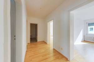 Die Gelegenheit in der Nordstadt am E-Damm – Leerstehende 3-Zimmer Wohnung mit Balkon im 3. OG – Die vollständige Adresse der Immobilie erhältst du vom Anbieter., 30167 Nordstadt, Hannover – Vorschaubild 3