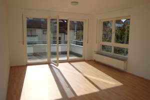 Ruhige naturnahe 2-Zimmer-Wohnung in Suttgart-Riedenberg – Die vollständige Adresse der Immobilie erhältst du vom Anbieter., 70619 Riedenberg, Stuttgart – Vorschaubild 3