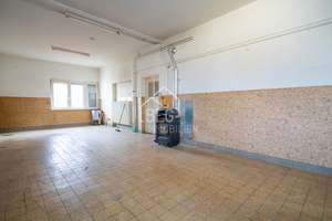 Property thumbnail 22