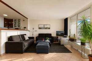 Helle Split-Level-Wohnung auf 4 Zimmern mit Westbalkon und Tiefgarage! – Die vollständige Adresse der Immobilie erhältst du vom Anbieter., 50858 Junkersdorf, Köln – Vorschaubild 6