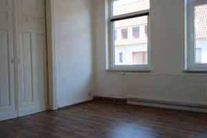 Attraktive 2-Zimmer-Wohnung in Bremerhaven – Verdener Straße 11, 27570 Geestemünde, Bremerhaven – Vorschaubild 2