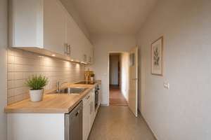 Sanierungsjuwel in zentraler Lage mit Weitblick und Balkon – Die vollständige Adresse der Immobilie erhältst du vom Anbieter., 12101 Tempelhof, Berlin – Vorschaubild 9