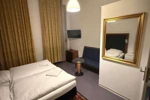 TOPLAGE STEFANKIEZ - 7 Zi. - ideal f. Pflege-WG od. Studenten-Zi. - BEZUGSFREI – Die vollständige Adresse der Immobilie erhältst du vom Anbieter., 10551 Moabit, Berlin – Vorschaubild 9