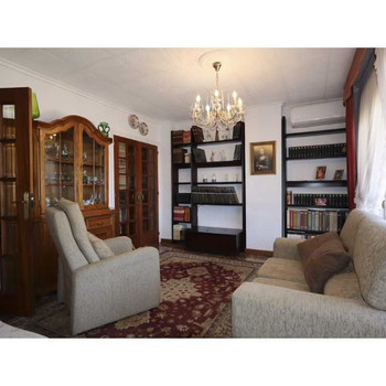 Große 4-Zimmer-Wohnung in Figueres.