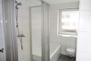Ideal für Wohngemeinschaft: 2 große Zimmer, separate Küche + Einbauküche, Tageslichtbad – Schild 3, 38100 Innenstadt, Braunschweig – Vorschaubild 11