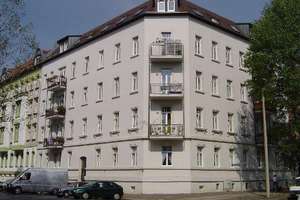 3-Zimmer im Leerstand mit Balkon, gepflegtes Haus