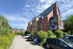 Sonniges Wohnglück: Helle 1,5-Zimmer-Wohnung mit Dachterrasse und Stellplatz – Die vollständige Adresse der Immobilie erhältst du vom Anbieter., 26721 Conrebbersweg, Emden – Vorschaubild 2