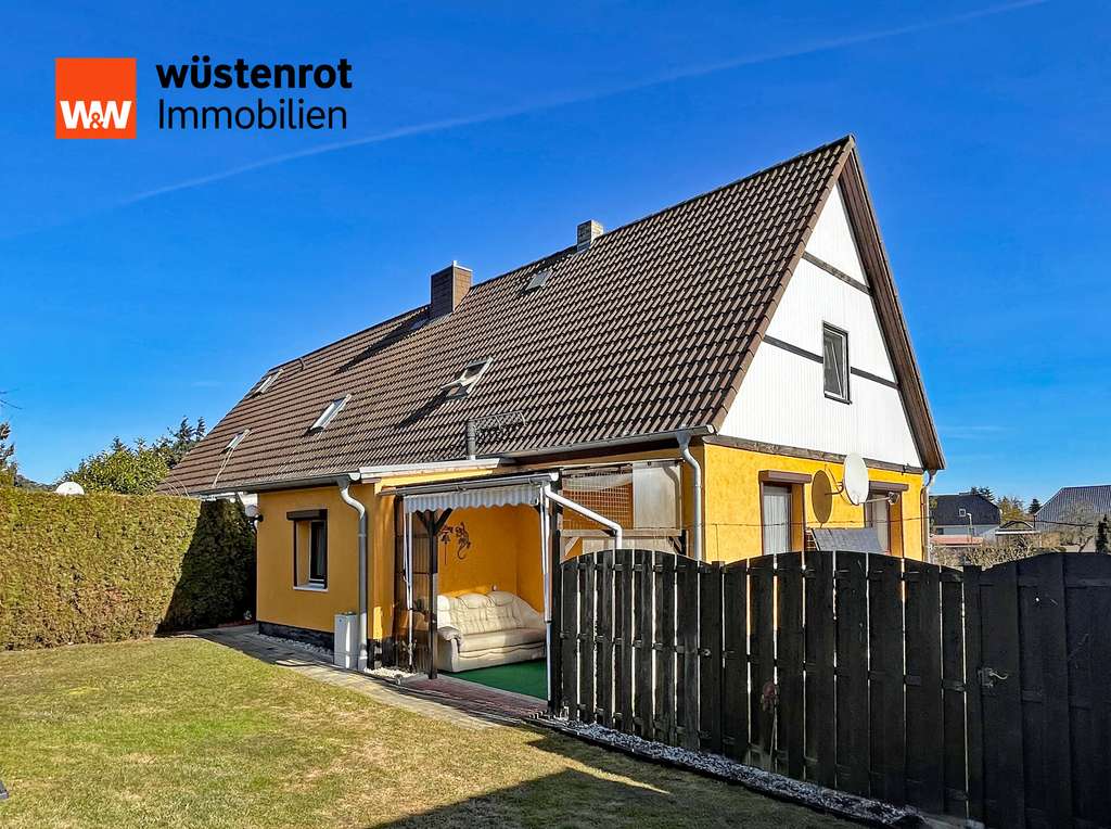 Immobilie in Karlsburg - TOP MODERNISIERTE HAUSHÄLFTE MIT PHOTOVOLTAIKANLAGE + KAMINOFEN + EINBAUKÜCHE AUF GROSSEM GRUNDSTÜCK - Bild 4