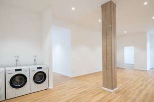Kompaktes, helles WG-Zimmer im Erstbezug – saniertes Altbaujuwel in bester Innenstadtlage – Bürgermeister-Fischer-Straße 2, 86150 Innenstadt. Sankt Ulrich-Dom, Augsburg – Vorschaubild 7