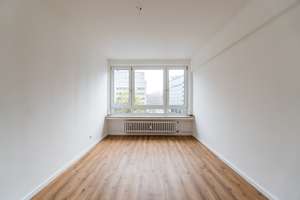 Frisch saniert und lichtdurchflutet - Moderne 2 Zi-Wohnung im Herzen von Düsseldorf – Die vollständige Adresse der Immobilie erhältst du vom Anbieter., 40210 Stadtmitte, Düsseldorf – Vorschaubild 2