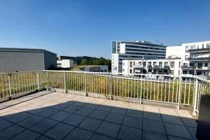 Moderne 3 Zimmer Whg. mit Sonnenterrasse, kleinem Wohnküchenbereich mit EBK, 2  Bäder. Flingern-Nord – 40235 Flingern Nord, Düsseldorf – Vorschaubild 2