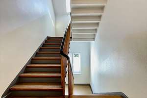 Lister Meile, 3. OG mit Balkon + Dachboden + Garage, Ausbaureserve im DG – Schubertstrasse 2, 30161 List, Hannover – Vorschaubild 7