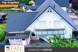 Ein Paradies für eine große Familie im Blumenviertel in Nümbrecht – Die vollständige Adresse der Immobilie erhältst du vom Anbieter., 51588 Nümbrecht – Vorschaubild 1