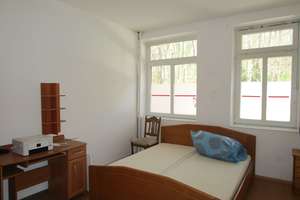 Frei 2 Zimmer Erdgeschoßwohnung vielseitig Nutzbar (Wohnung, 2 WG Zimmer, Handwerker, Büro, Gewerbe) – Hofstrasse 29, 24143 Gaarden-Süd und Kronsburg, Kiel – Vorschaubild 8