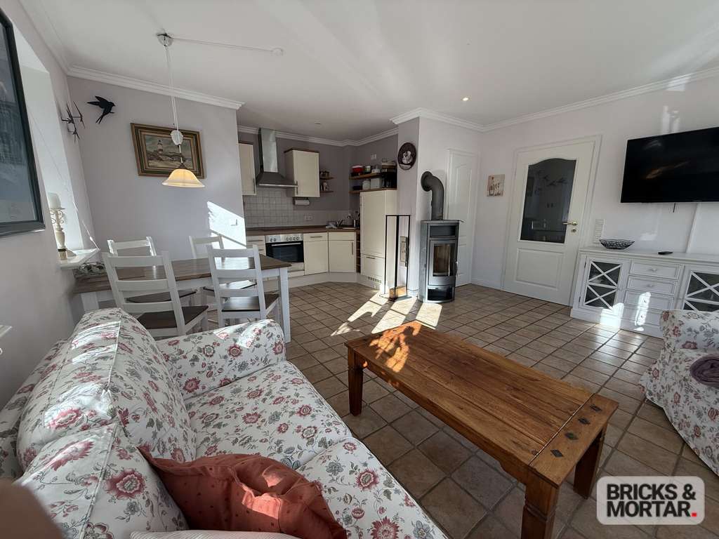 Immobilie in Risum-Lindholm - Charmante Doppelhaushälfte in Risum-Lindholm – Ferienidyll und Renditechance in Nordfriesland - Bild 2