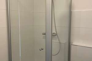 Zuhause mit einem Zimmer in Düsseldorf Etage 2 – Am Götzenkothen 34, 40472 Rath, Düsseldorf – Vorschaubild 7