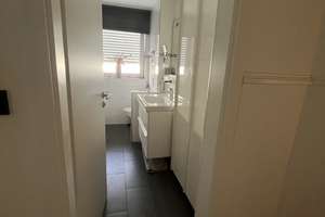 Moderne 3-Zimmer-Wohnung (BJ 2015) mit 2 Tiefgaragenstellplätzen, Aufzug und hochwertiger Ausstattun – Frankfurter Straße 33, 65779 Kelkheim (Taunus) – Vorschaubild 23
