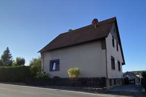 Einfamilienhaus in Harras – Die vollständige Adresse der Immobilie erhältst du vom Anbieter., 98673 Eisfeld – Vorschaubild 1