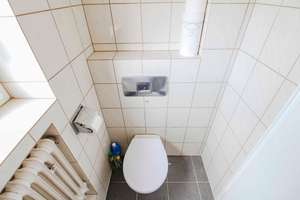 Sofort wohlfühlen: Lichtdurchflutetes 6-Zi.-Architektenhaus in idyllischer Lage in Sankt Georgen – Die vollständige Adresse der Immobilie erhältst du vom Anbieter., 78112 Sankt Georgen im Schwarzwald – Vorschaubild 11