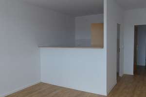 Ihre neue 3-Zimmer-Wohnung wartet! – Herzberger Str. 30, 1239 Prohlis-Nord, Dresden – Vorschaubild 5