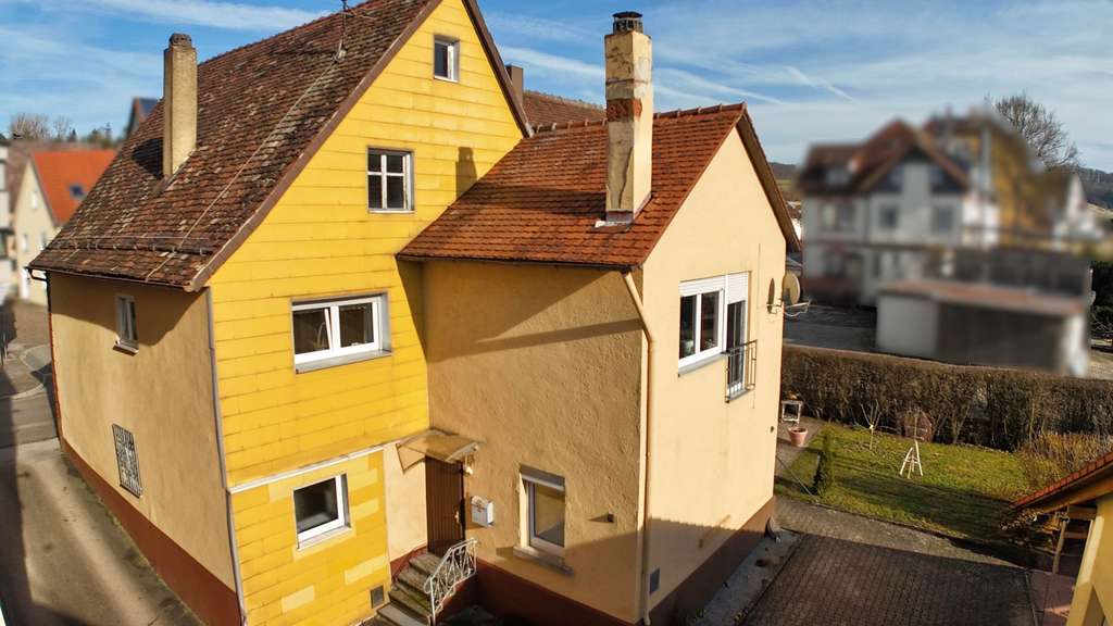 Immobilie in Neresheim - Wohn- und Geschäftshaus in Neresheim - passend für Ihr Immobilienportfolio - Bild 1