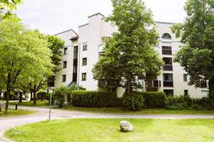 Modernisierte Gartenwohnung mit ca. 58 m² Privatgarten in ruhiger Lage von Obersendling – Steinmetzstraße 15, 81379 Obersendling, München – Vorschaubild 17