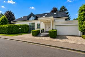 Exklusive Residenz in Köln-Deckstein – Die vollständige Adresse der Immobilie erhältst du vom Anbieter., 50935 Lindenthal (Ortsteil), Köln – Vorschaubild 11