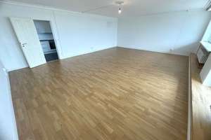Exclusive 5-Zimmer Wohnung auf 200 m² mit großzügiger Terrasse, Einbauküche & Ankleidezimmer! – Angerburger Allee 47, 14055 Westend, Berlin – Vorschaubild 3